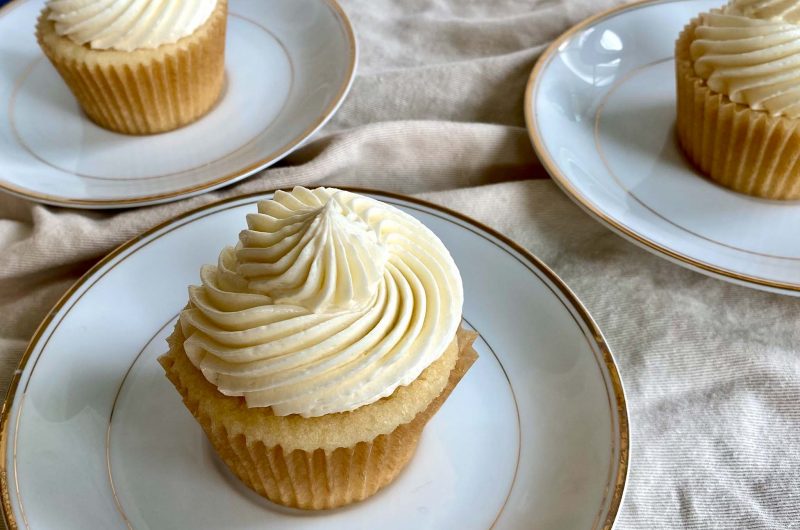 Fluffy Vanilla American Style Buttercream